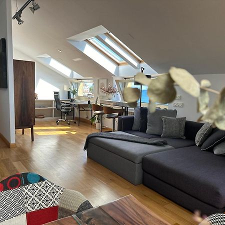 Bustos Home Apartamento Gijón Eksteriør bilde