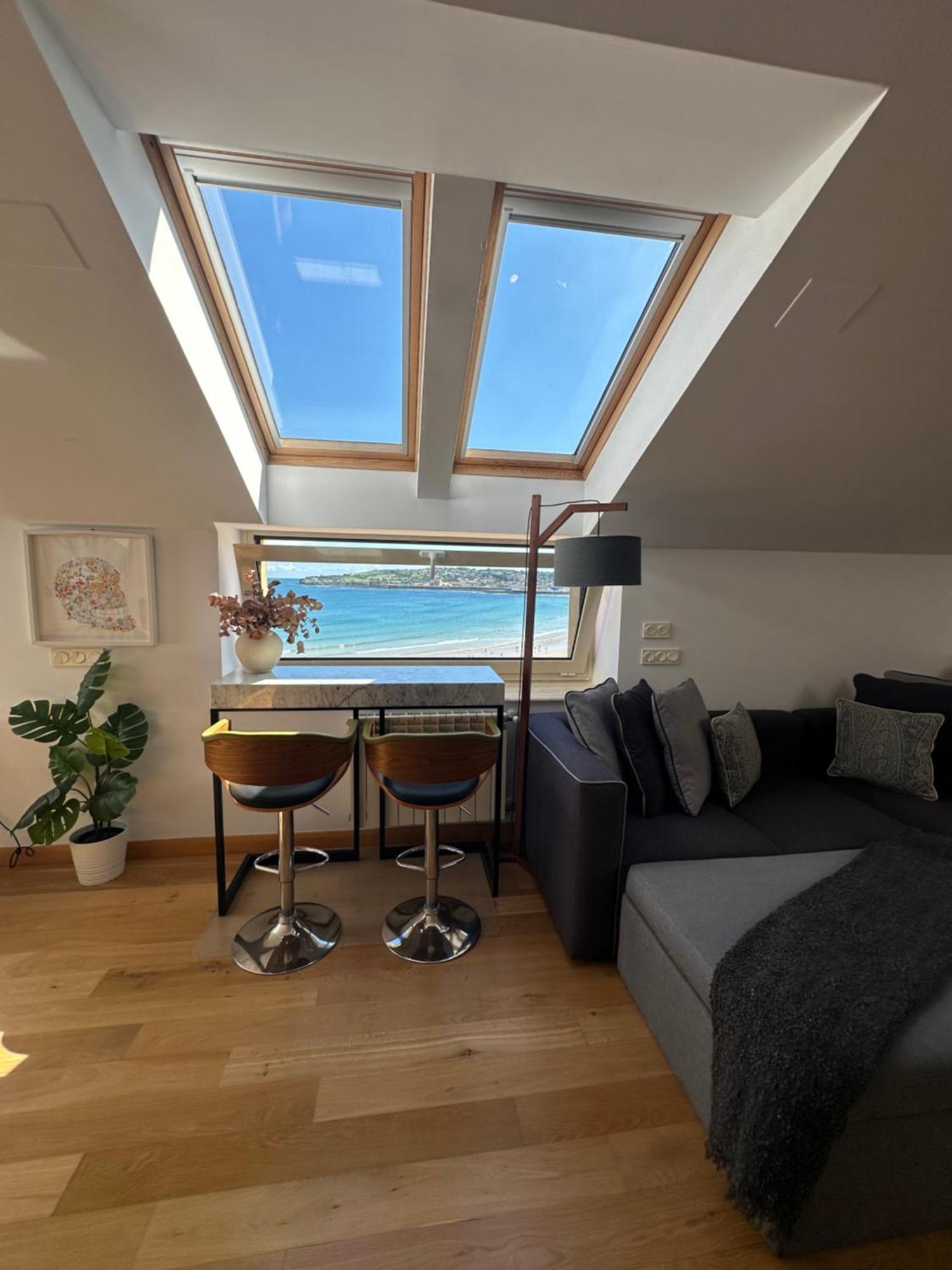 Bustos Home Apartamento Gijón Eksteriør bilde